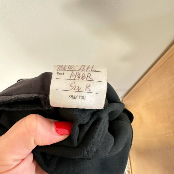 Lafayette 148 Crushed Velvet Gates Straight Leg Pant Black 8 - Picture 9 of 9